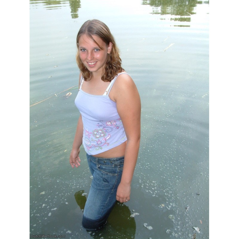 Melissa 01 wetlook