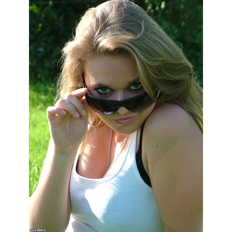 Danielle 04