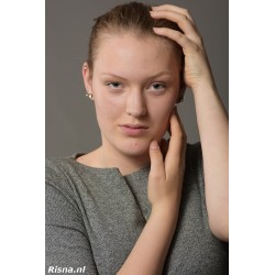 Eline 02