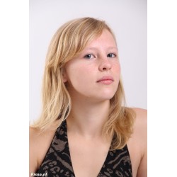 Emma 02
