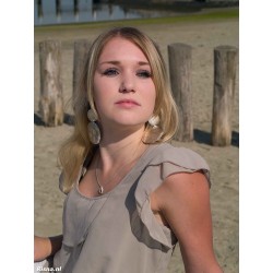 Ilona 02