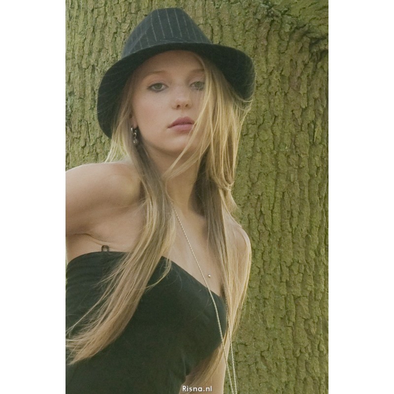 Kelly 04