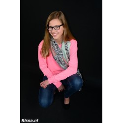Merel 02