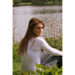 Angela 01