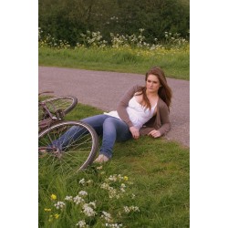 Angela 02
