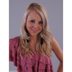 Saskia 02