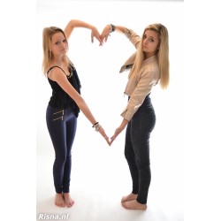 Naomi + Jolijn 01