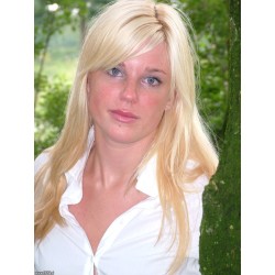 Nicole 04
