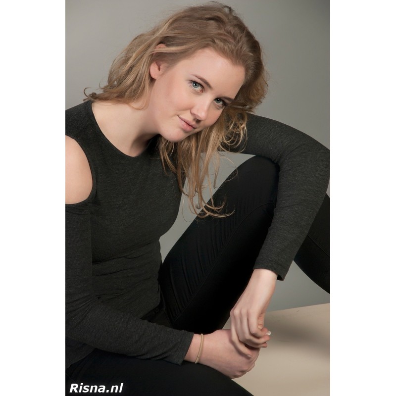 Saskia 02