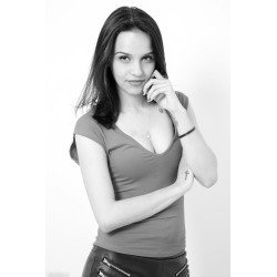 Yasmin 01